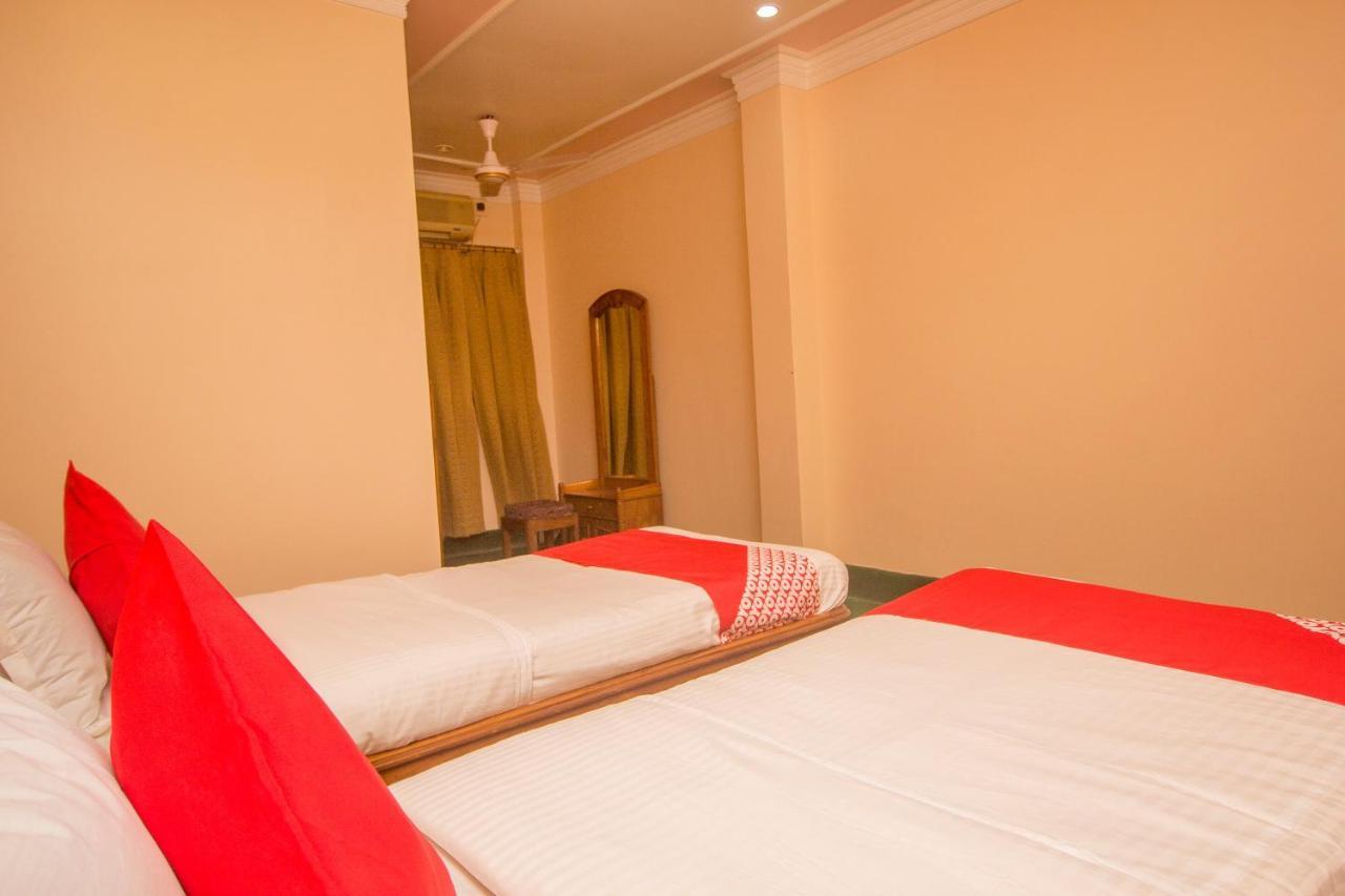 โอโย 48133 โฮเต็ล ปาเยล Hotel Malda ภายนอก รูปภาพ