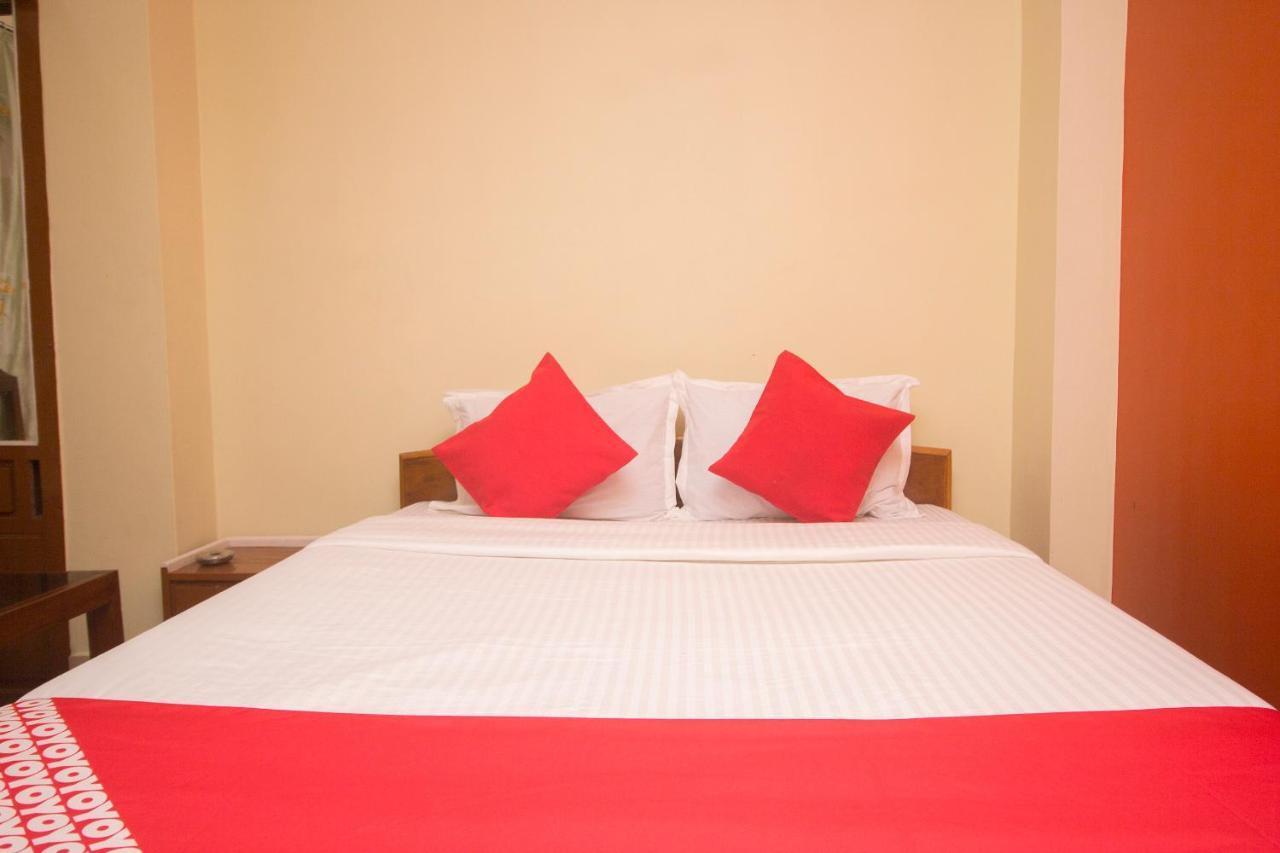 โอโย 48133 โฮเต็ล ปาเยล Hotel Malda ภายนอก รูปภาพ