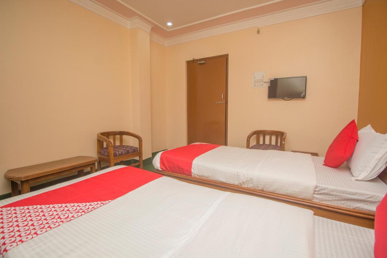 โอโย 48133 โฮเต็ล ปาเยล Hotel Malda ภายนอก รูปภาพ