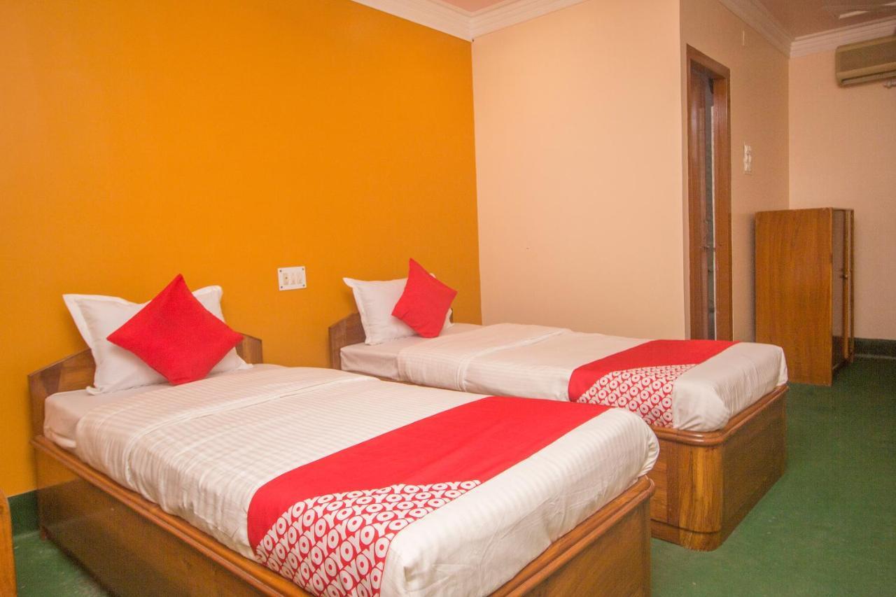 โอโย 48133 โฮเต็ล ปาเยล Hotel Malda ภายนอก รูปภาพ