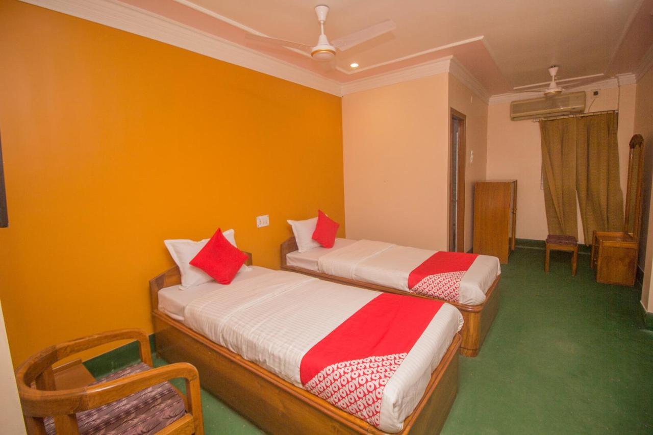 โอโย 48133 โฮเต็ล ปาเยล Hotel Malda ภายนอก รูปภาพ